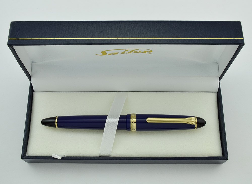 Sailor 1911 Profit Fountain Pen - Standard Size, Blue, 14k Zoom